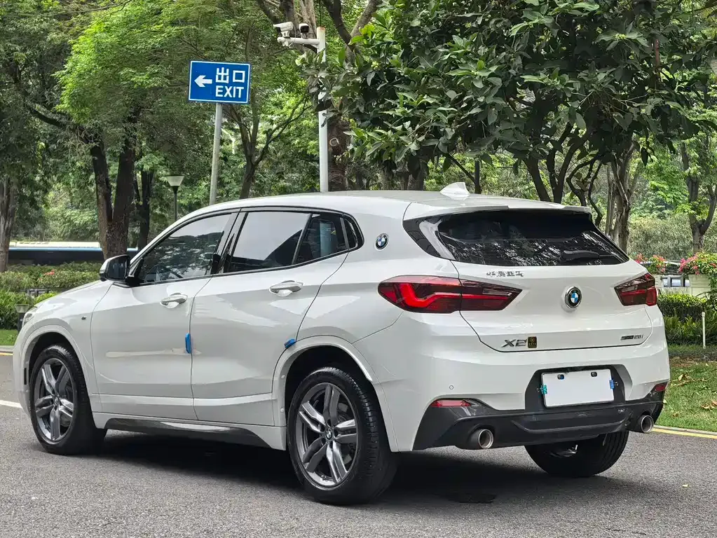 BMW X2 — фото 10