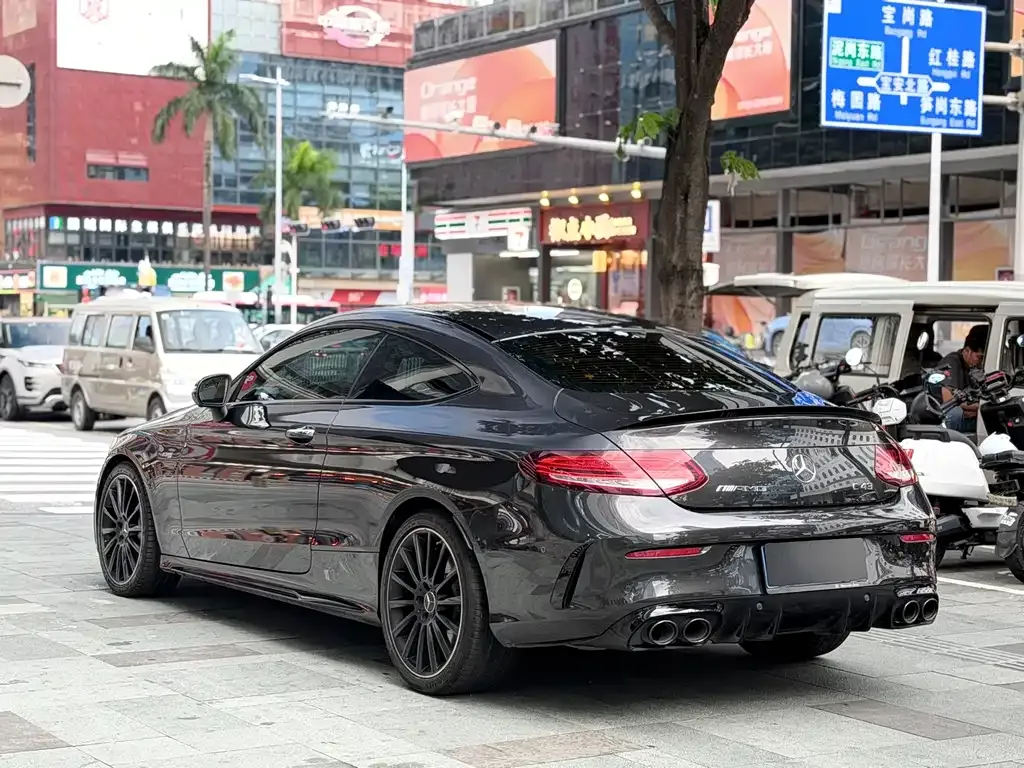 Mercedes-Benz C-Class AMG — фото 6