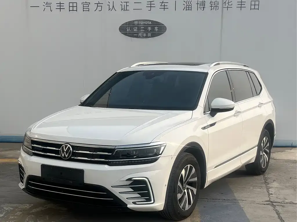 Volkswagen Tiguan L New Energy — фото 1