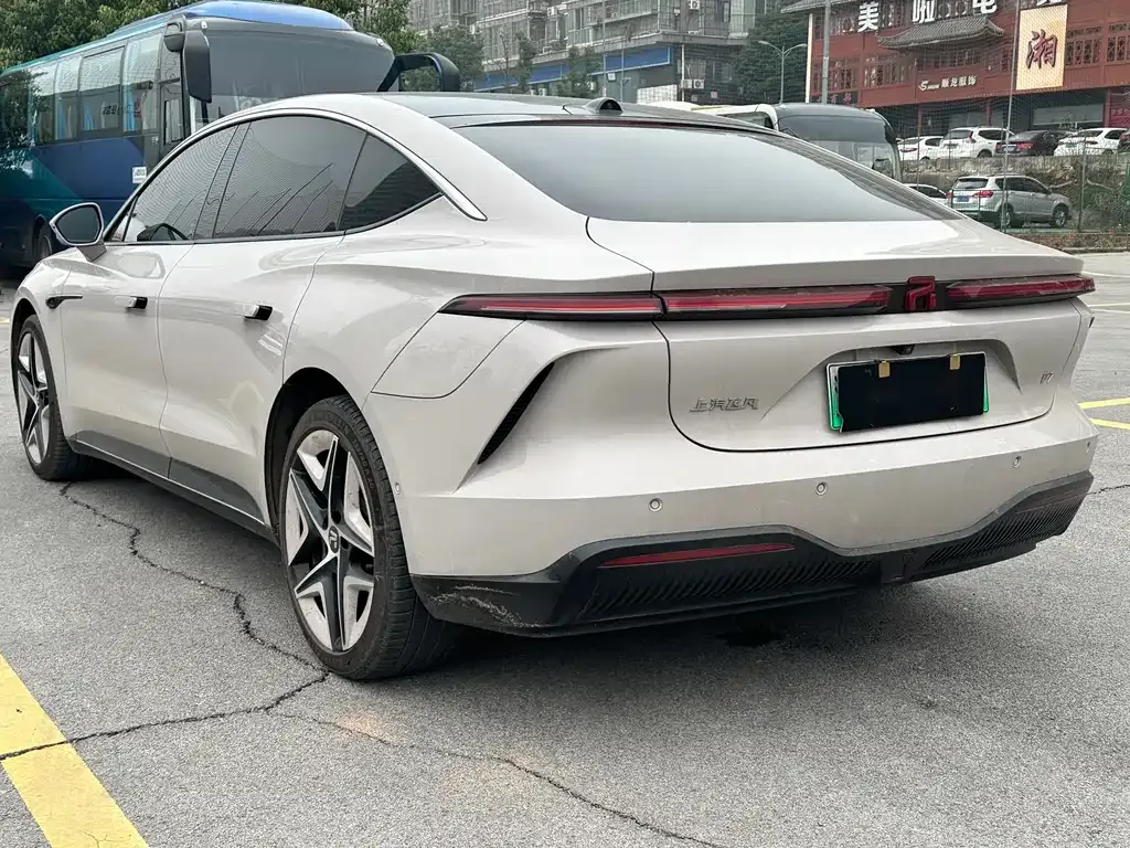 Roewe Feifan F7 — фото 10