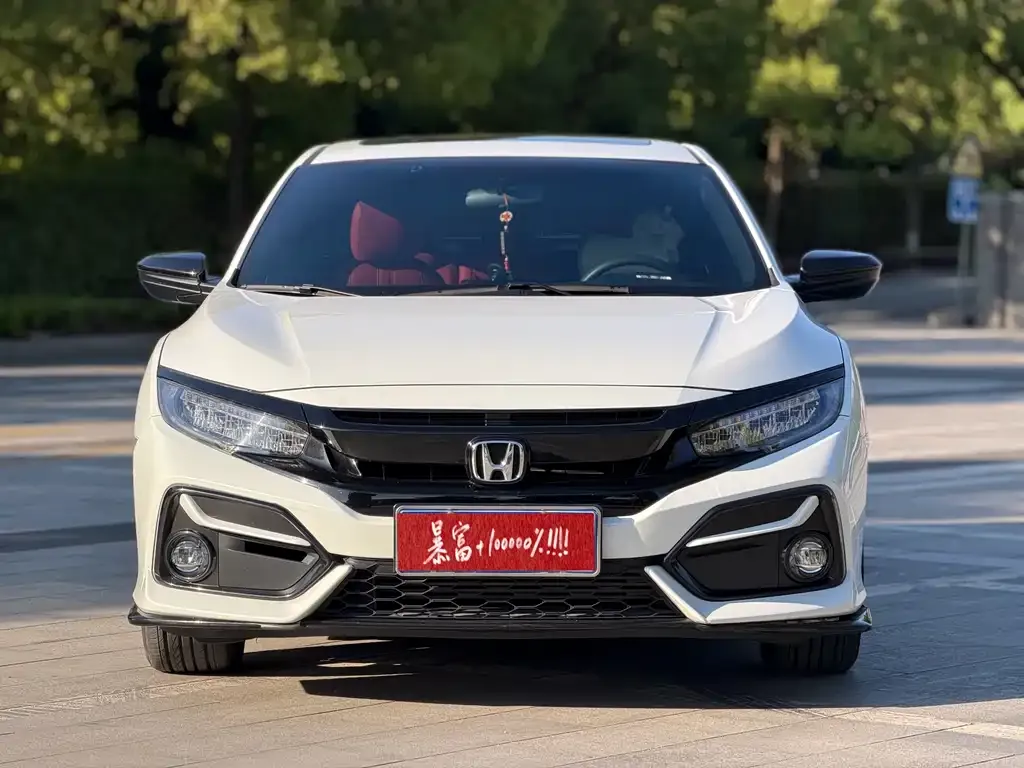 Honda Civic — фото 10