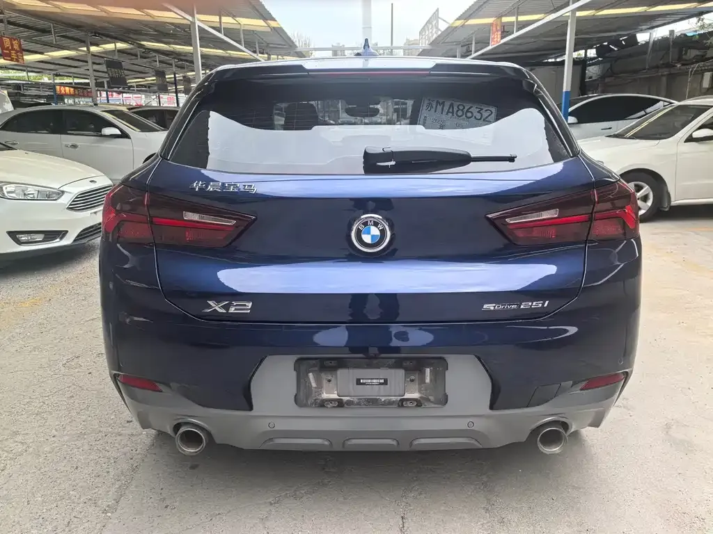 BMW X2 — фото 8