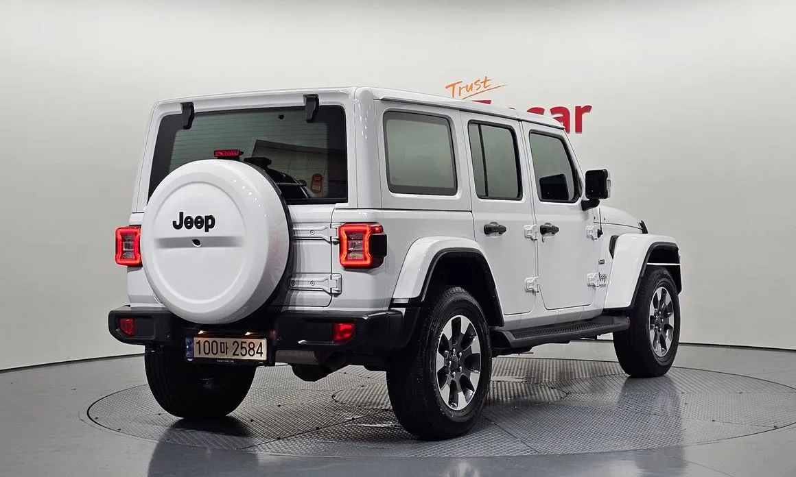 Jeep Wrangler — фото 5
