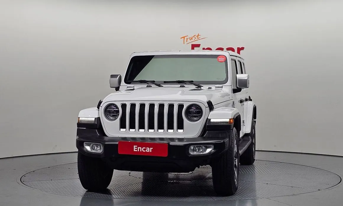 Jeep Wrangler — фото 10