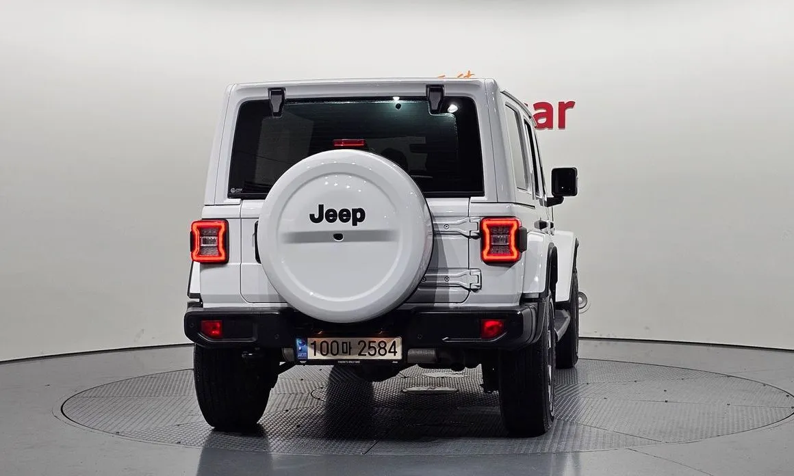 Jeep Wrangler — фото 3