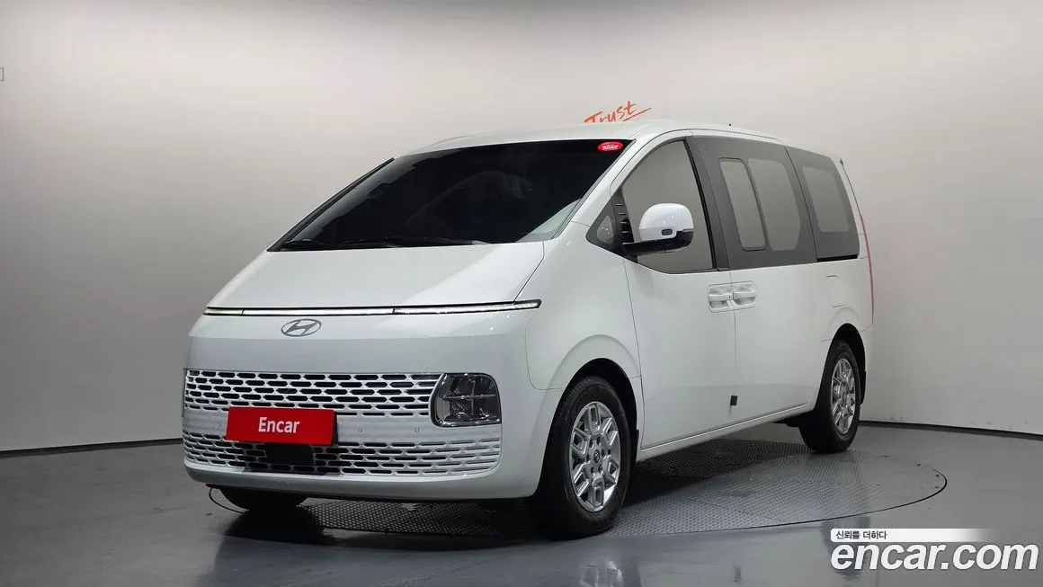 Hyundai Staria — фото 3