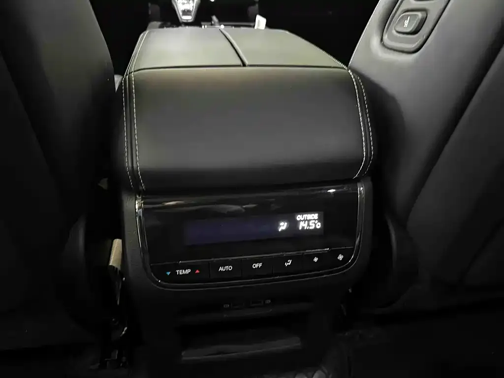 GAC Motor Trumpchi ES9 — фото 3