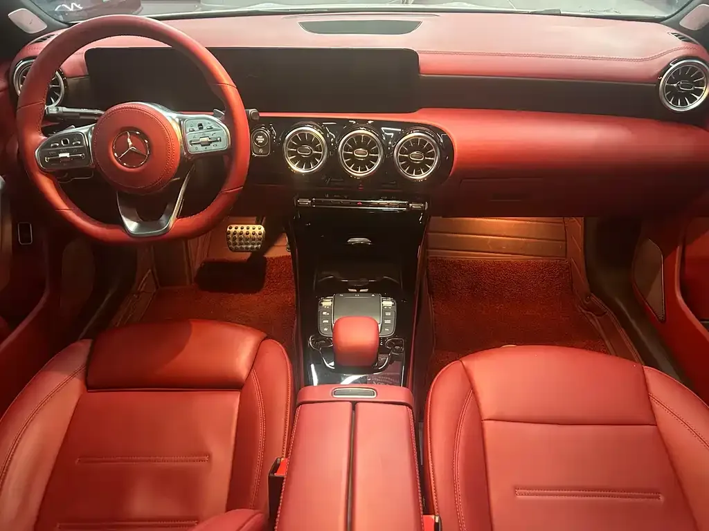 Mercedes-Benz CLA (Import) — фото 9