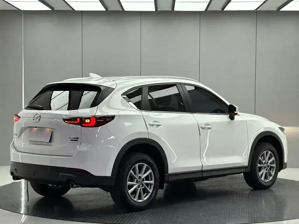 Mazda CX-5 — фото 7
