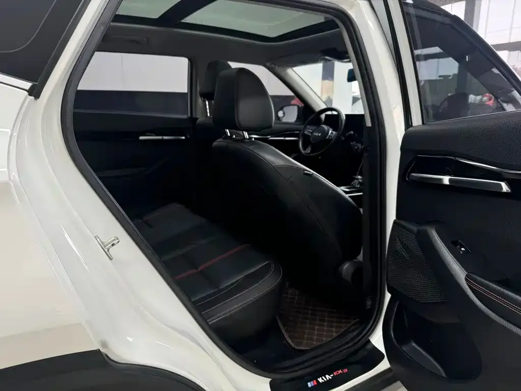 Kia KX3 — фото 9