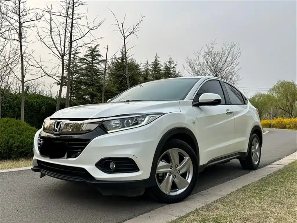 Honda Vezel — фото 1