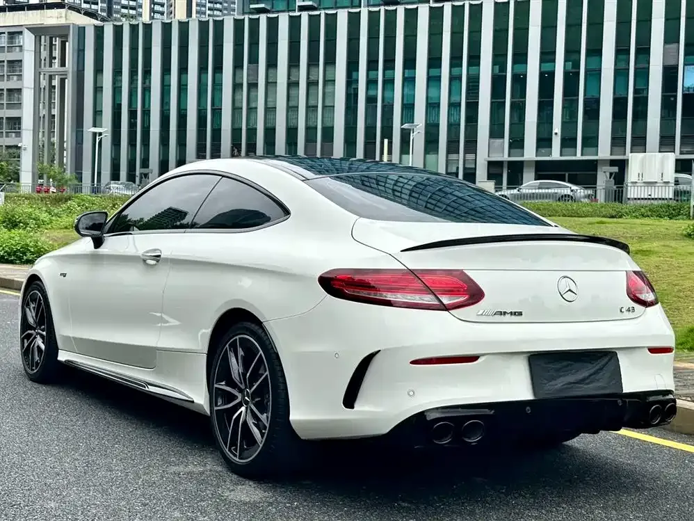 Mercedes-Benz C-Class AMG — фото 3