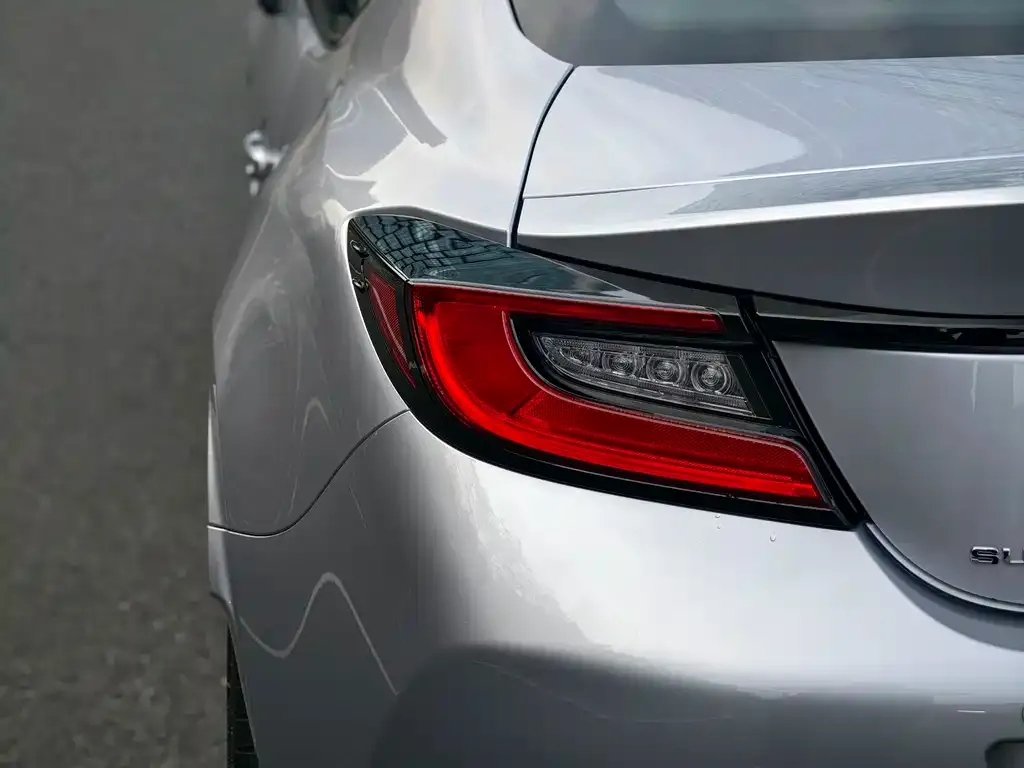 Subaru BRZ — фото 2