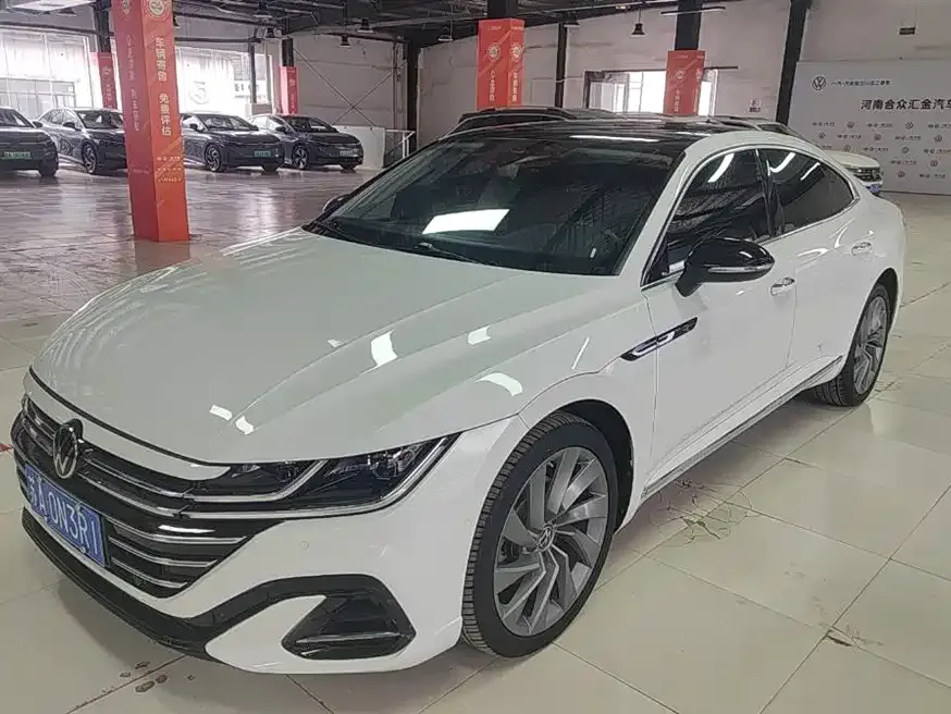 Volkswagen CC — фото 1