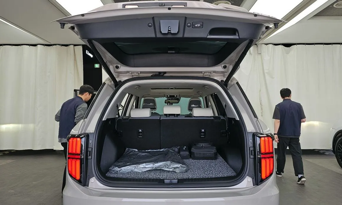 KG Mobility (Ssangyong) Torres — фото 4