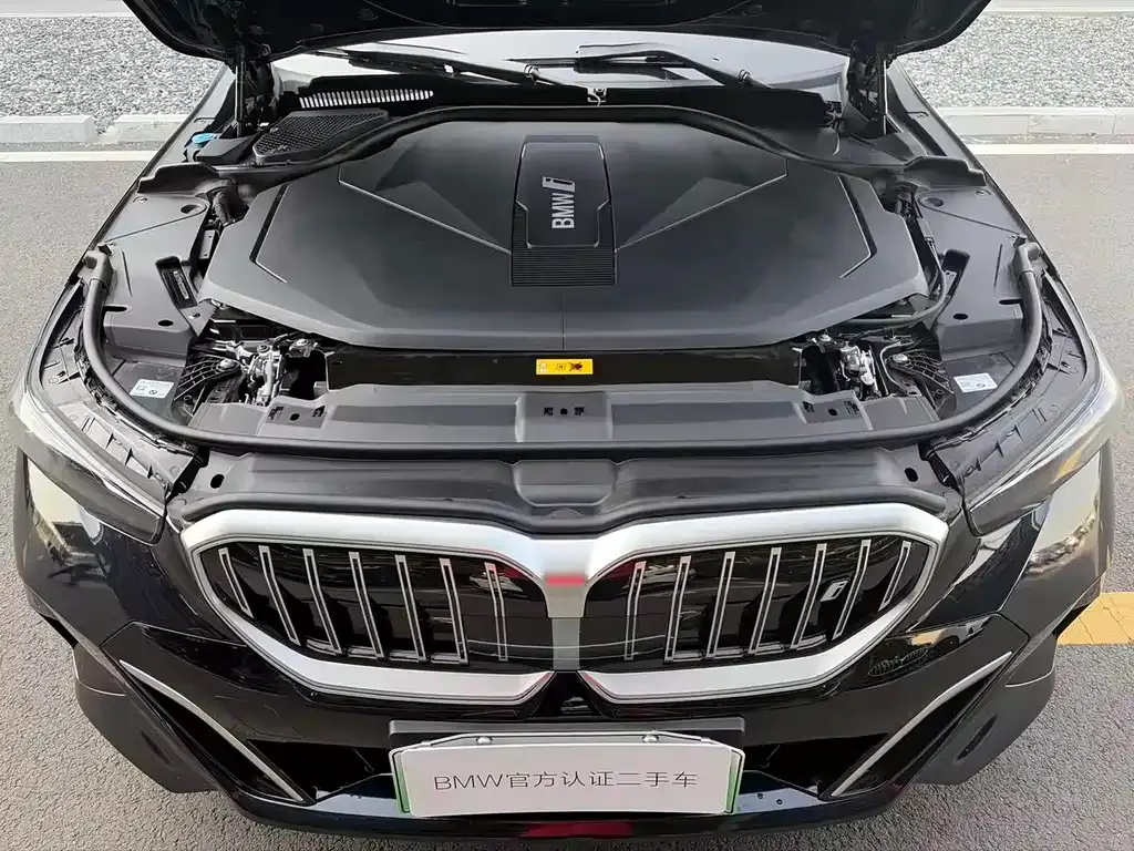 BMW i5 — фото 10