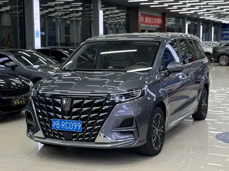 Roewe iMAX8 — фото 1