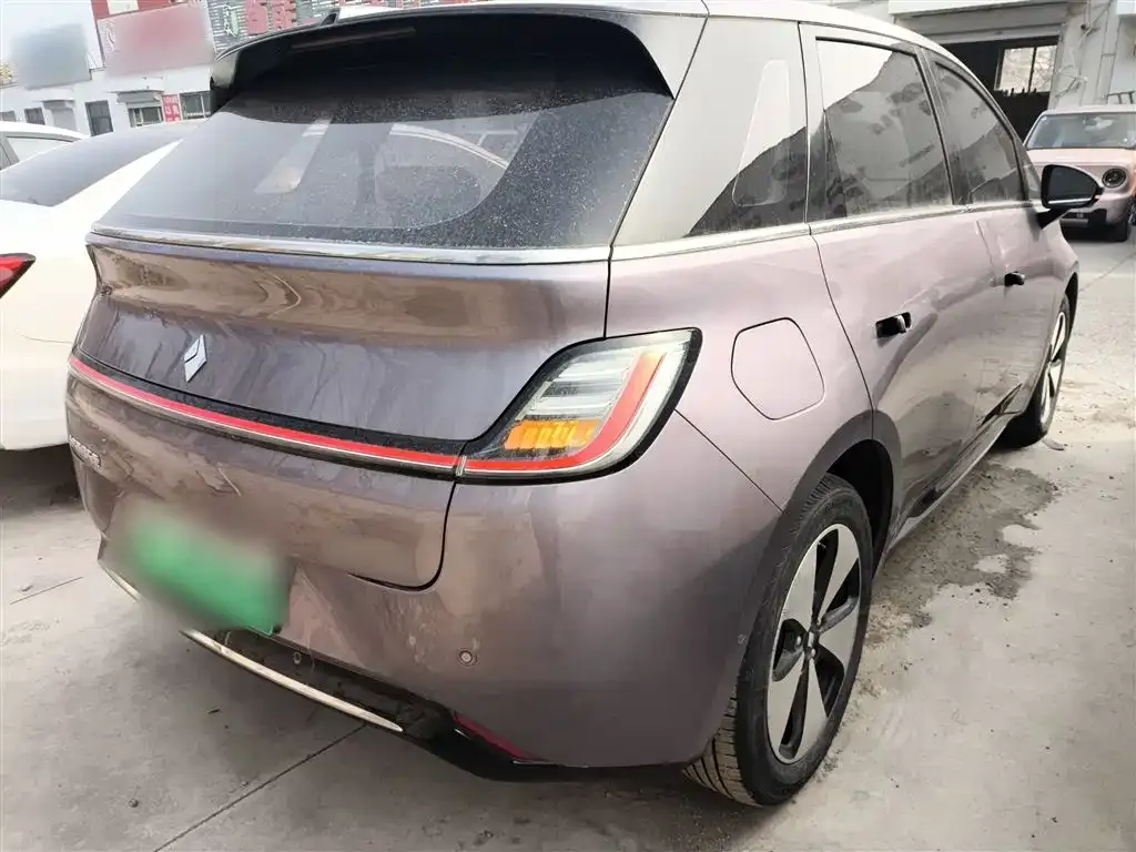 Baojun Yunduo — фото 8