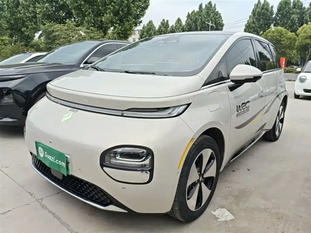 Baojun Yunduo — фото 10