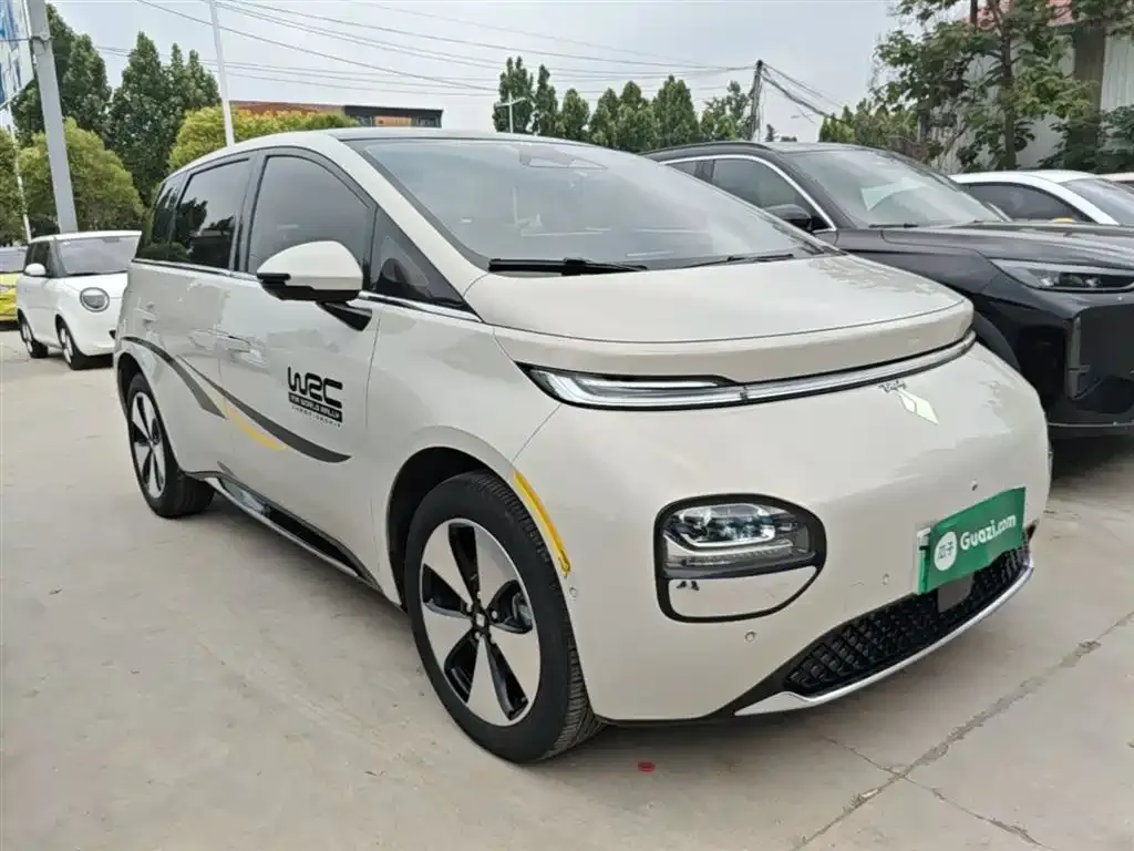 Baojun Yunduo — фото 9
