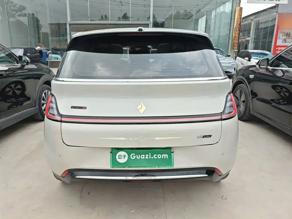 Baojun Yunduo — фото 6