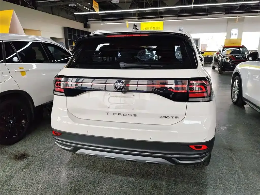 Volkswagen T-Cross — фото 5