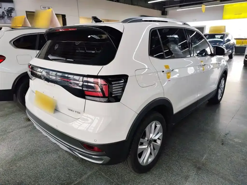 Volkswagen T-Cross — фото 6