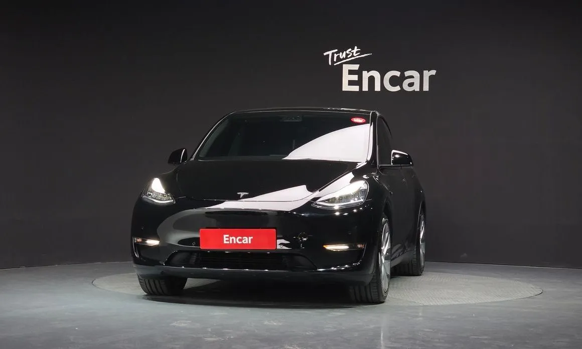 Tesla Model Y — фото 4