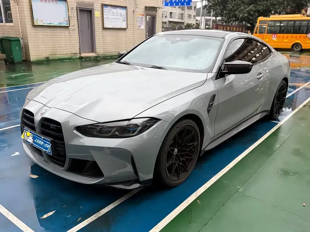 BMW M4 — фото 1