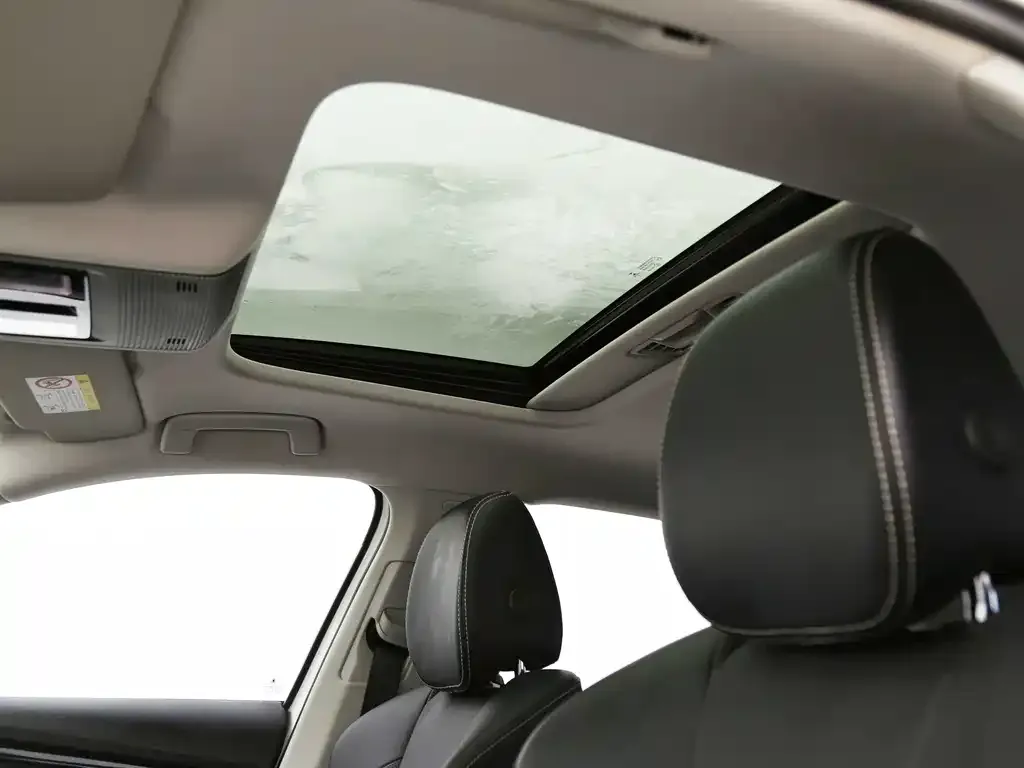 Skoda Octavia — фото 7