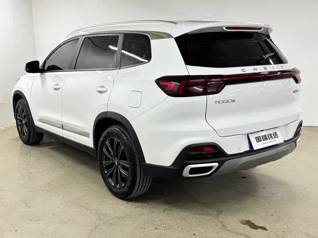 Chery Tiggo 8 — фото 9