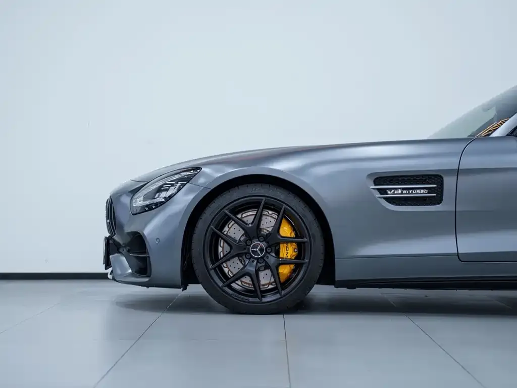 Mercedes-Benz AMG GT — фото 6