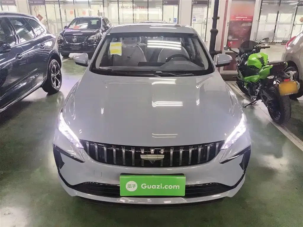 Geely Binrui — фото 10