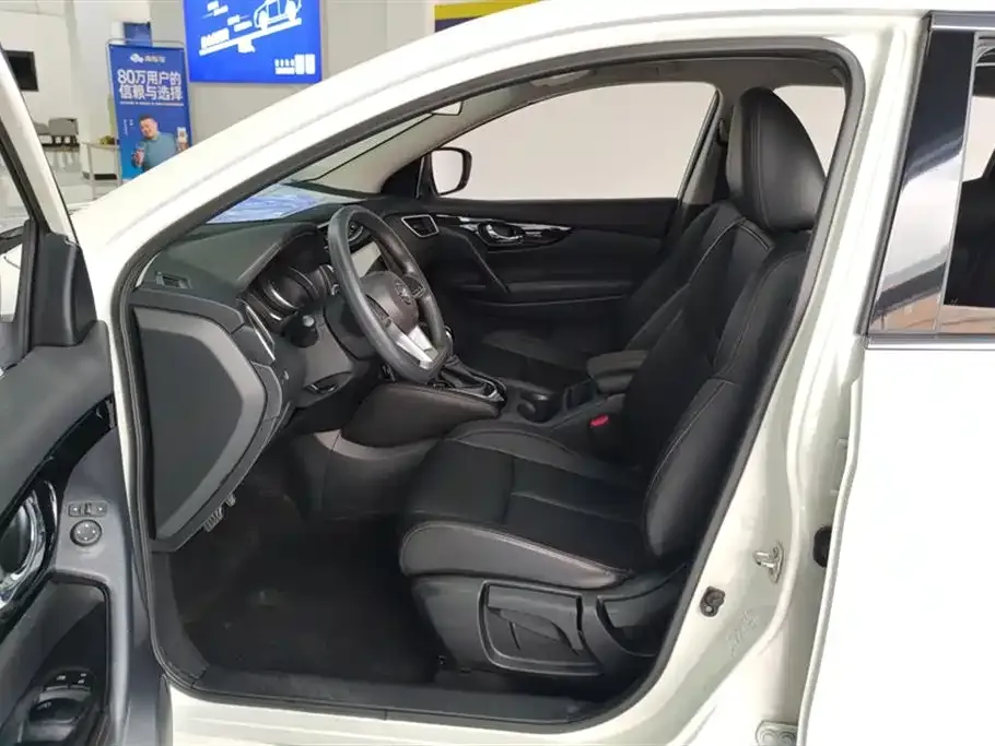Nissan Qashqai — фото 10