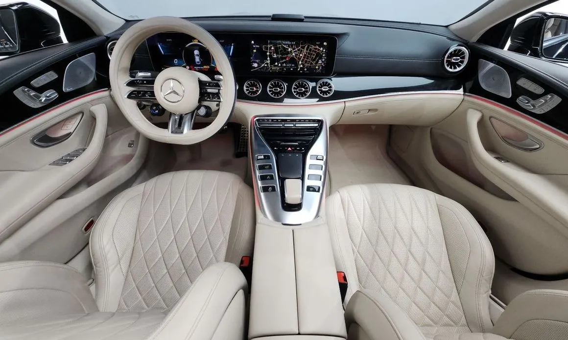 Mercedes-Benz AMG GT — фото 7