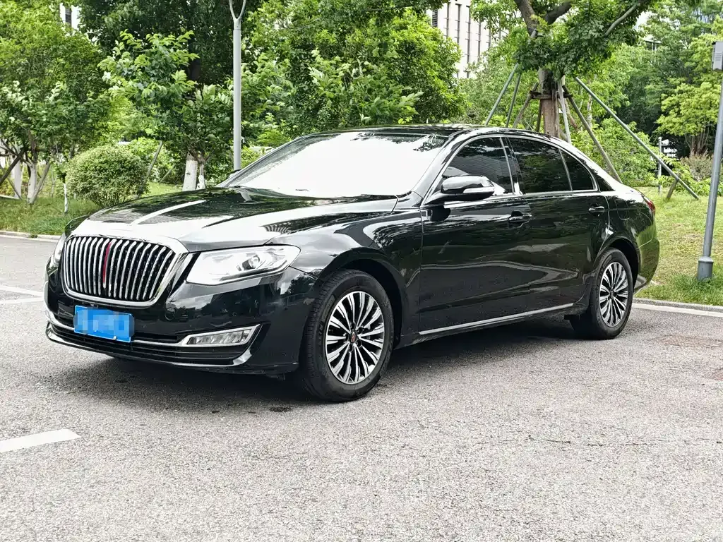Hongqi H7 — фото 1
