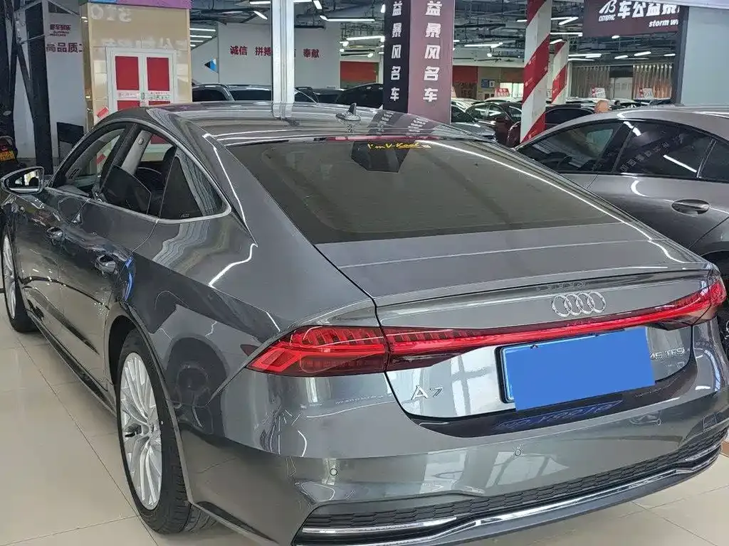 Audi A7 — фото 4