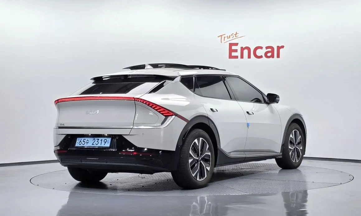 Kia EV6 — фото 2