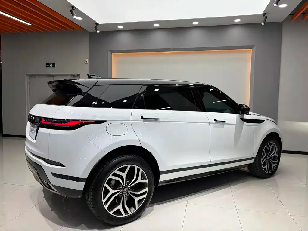 Land Rover Evoque — фото 4