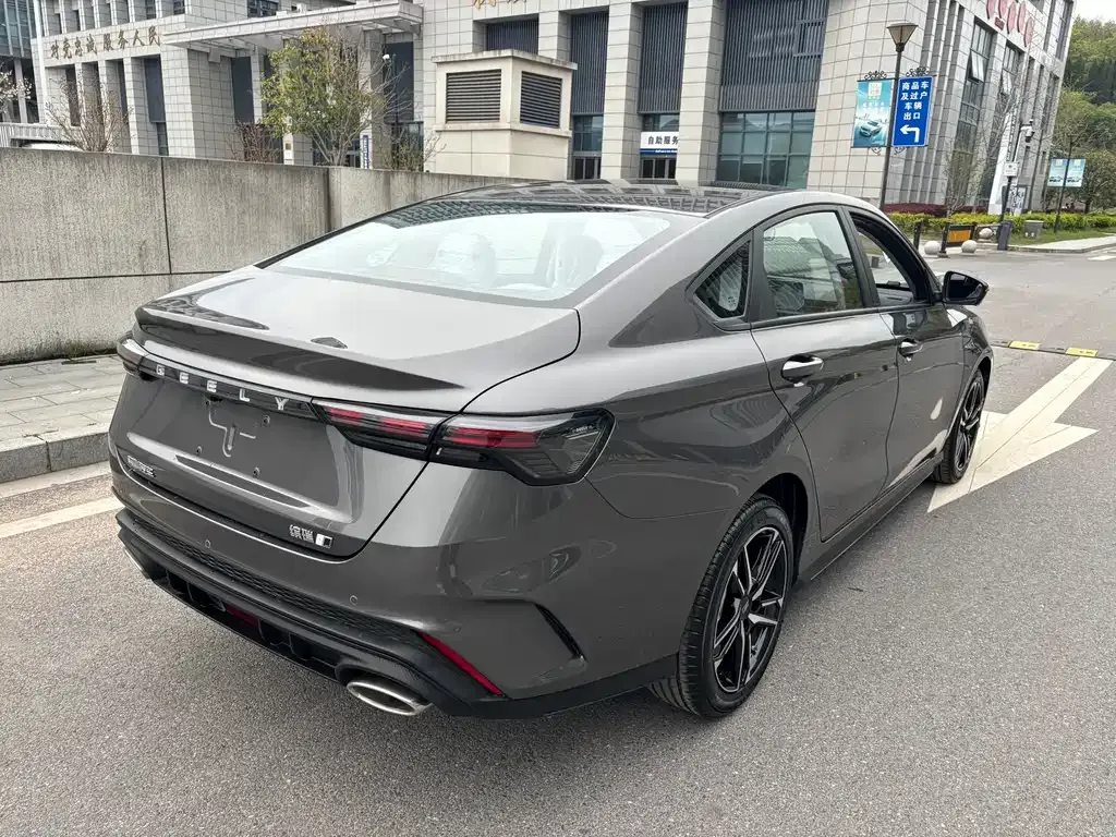 Geely Binrui — фото 8