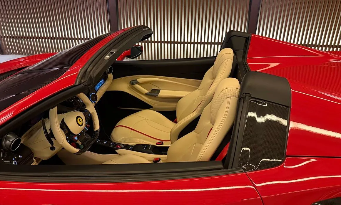 Ferrari F8 — фото 5