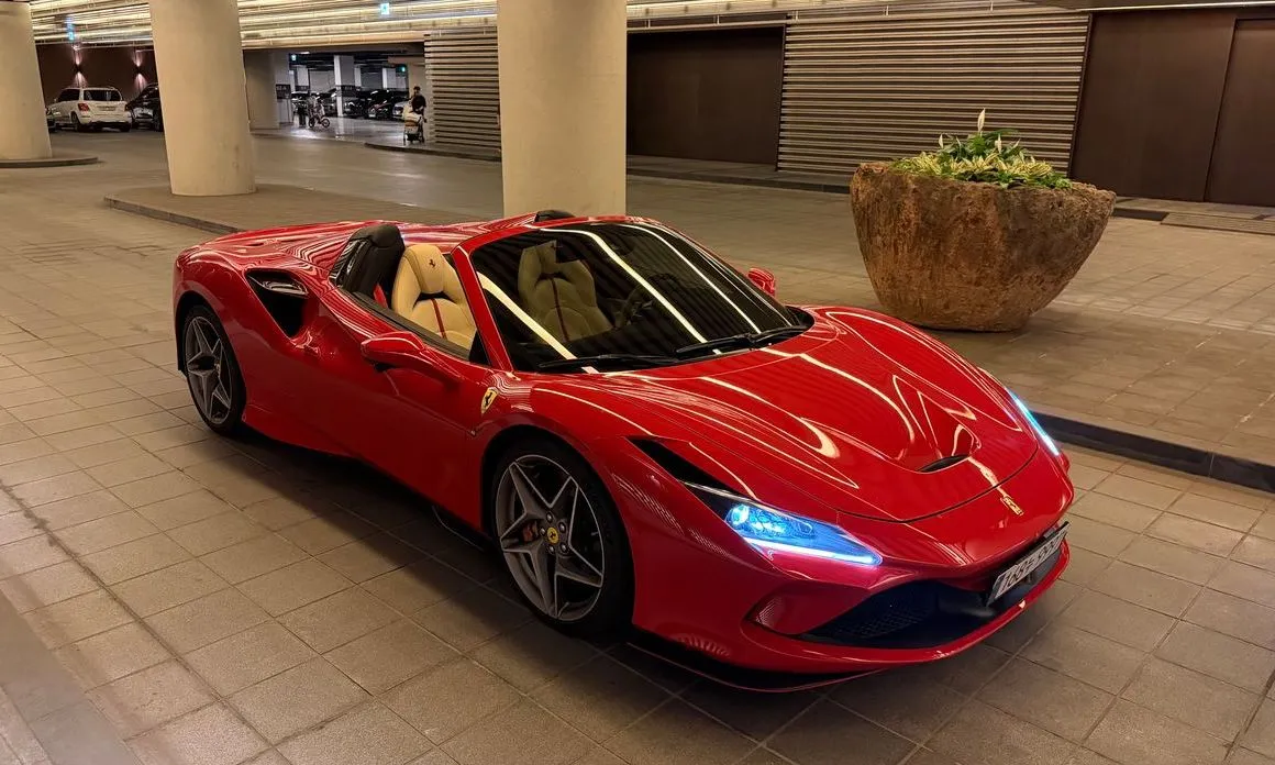 Ferrari F8 — фото 8