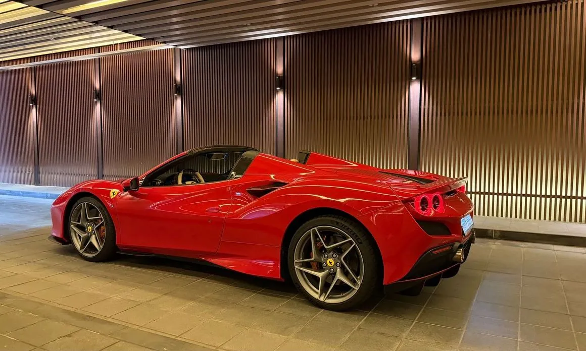 Ferrari F8 — фото 3