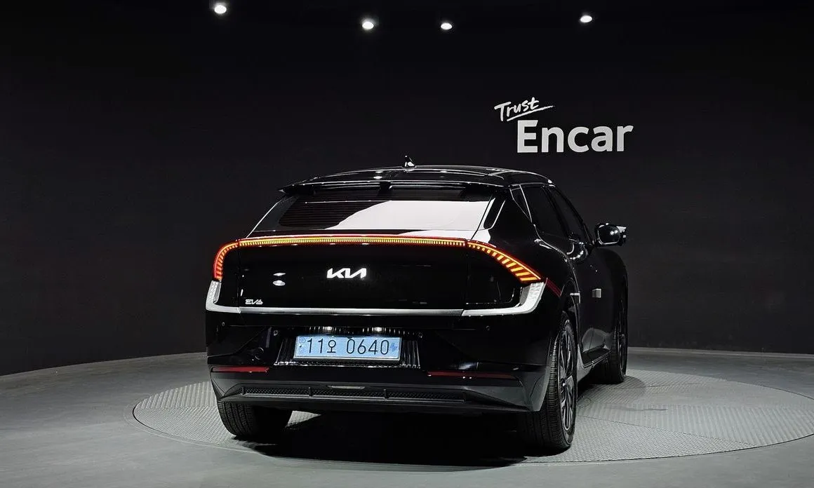 Kia EV6 — фото 7