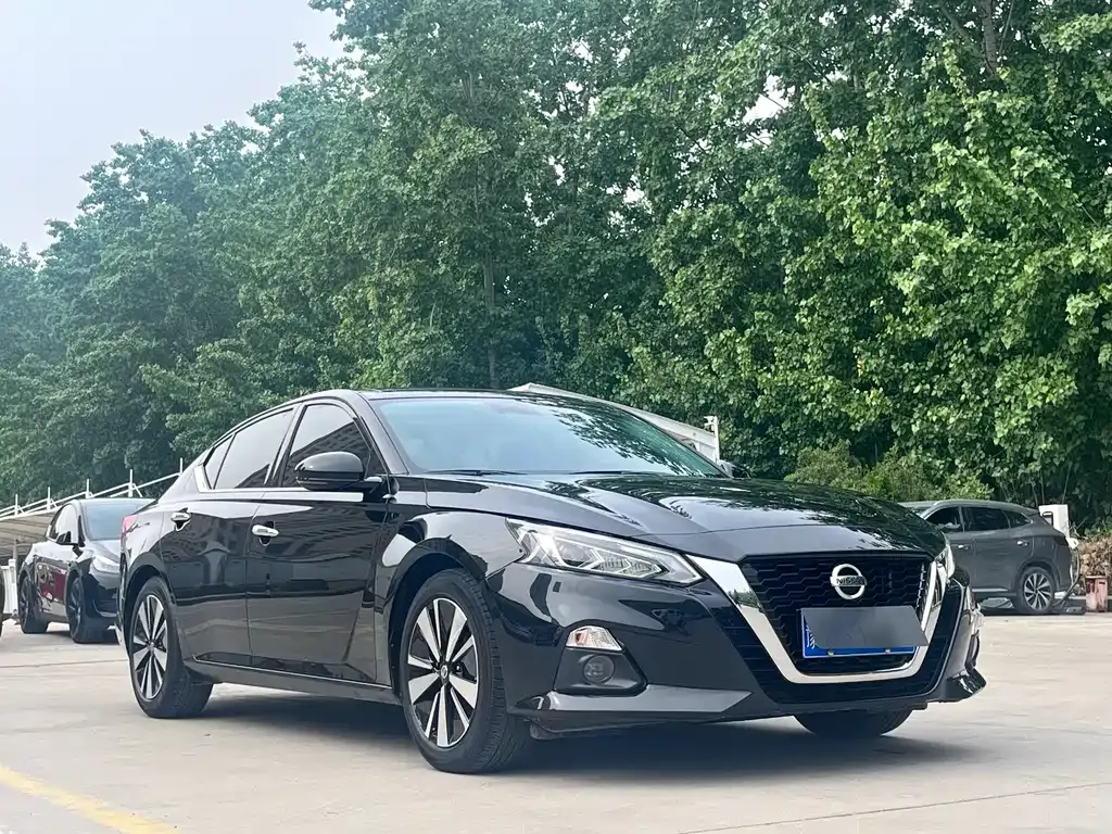 Nissan Teana — фото 9