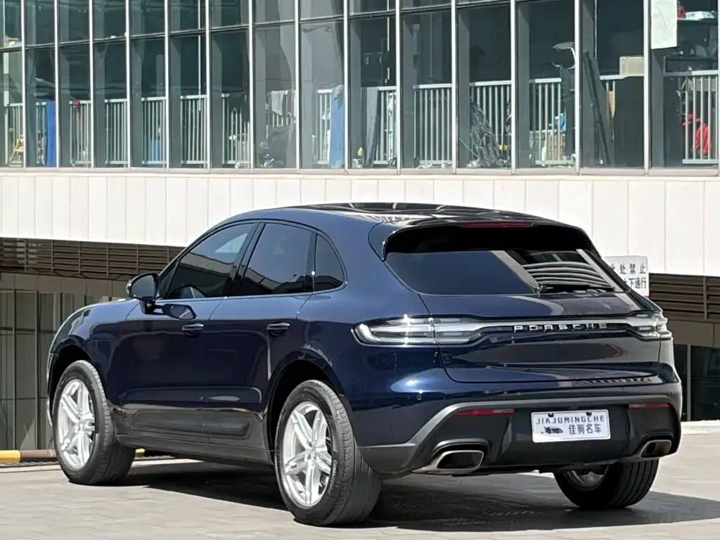 Porsche Macan — фото 9