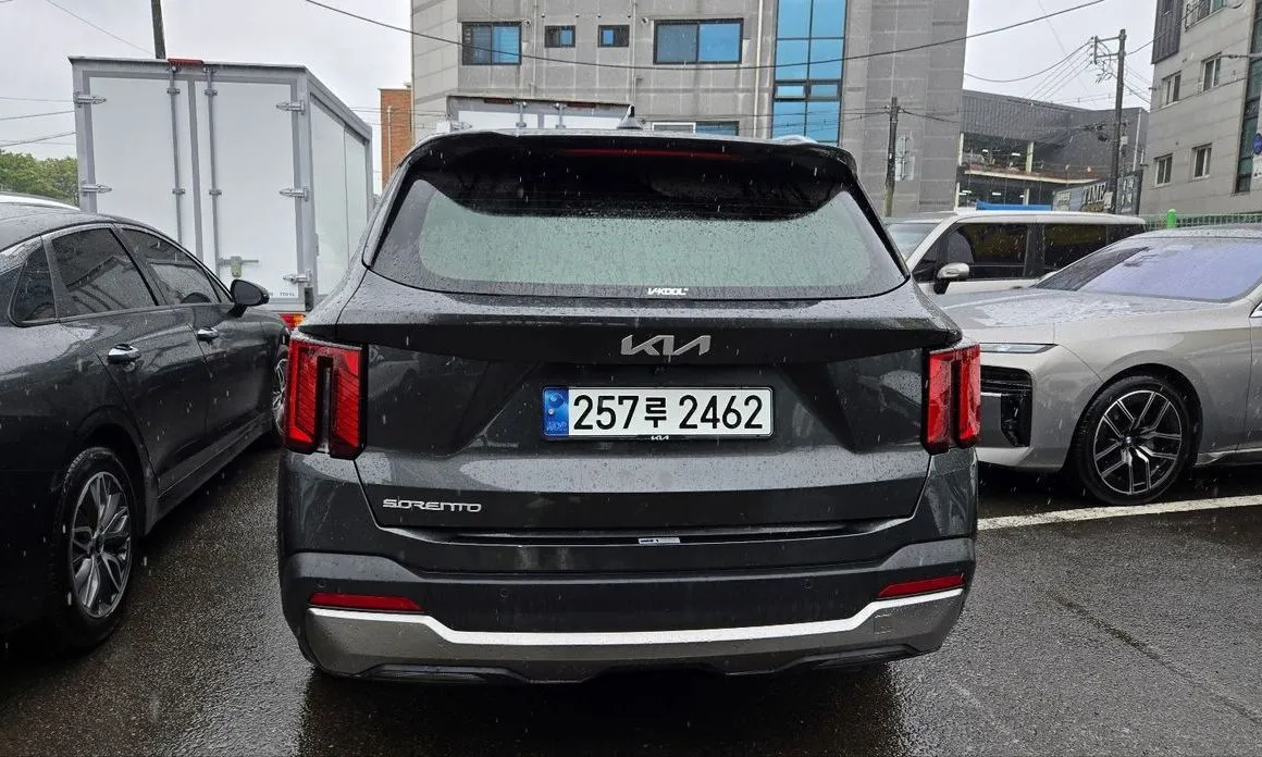 Kia Sorento — фото 9