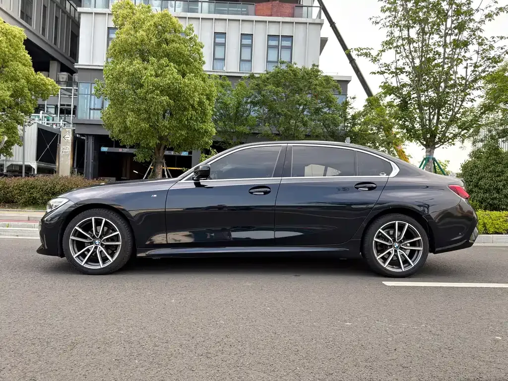 BMW 3 Series — фото 10