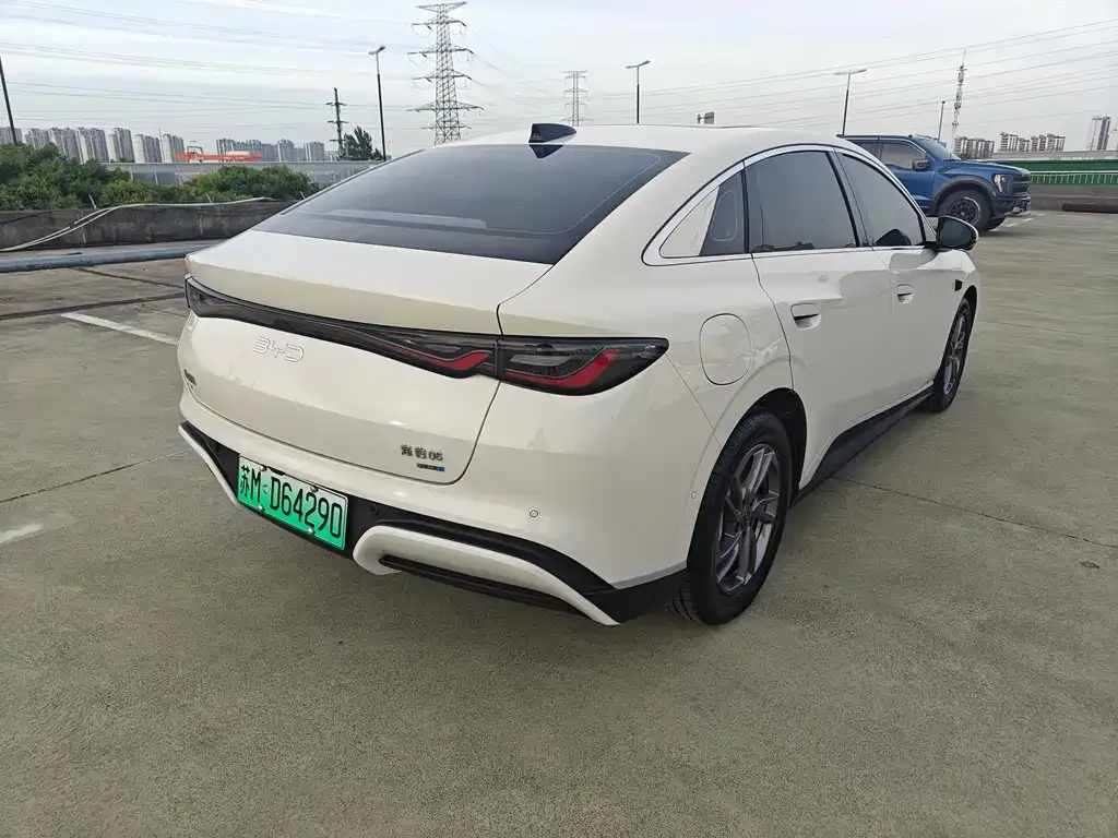 BYD Seal 06 — фото 9