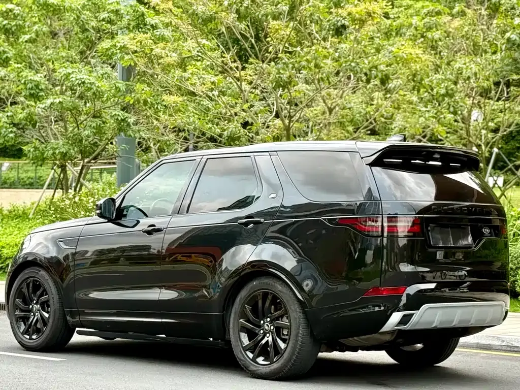 Land Rover Discovery — фото 10